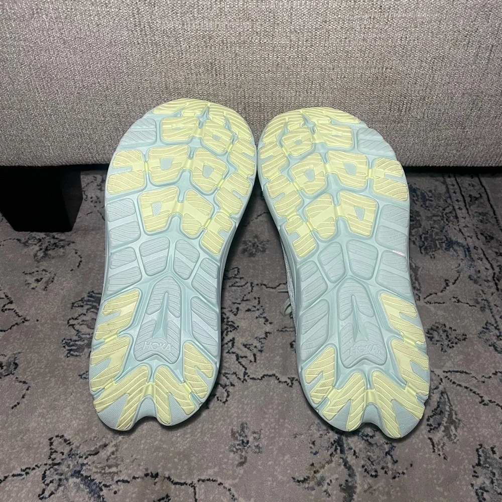 Hoka Kawana Sunlit Ocean/Ocean Mist